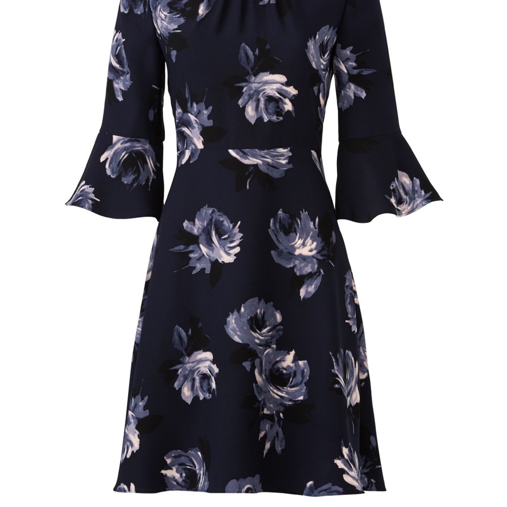 NWT. Kate Spade Dress. Size 4 - Picture 2 of 8